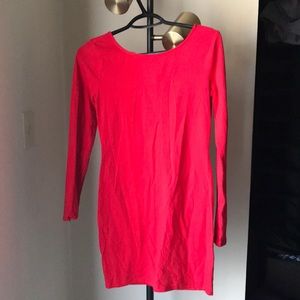 Fitted red dress